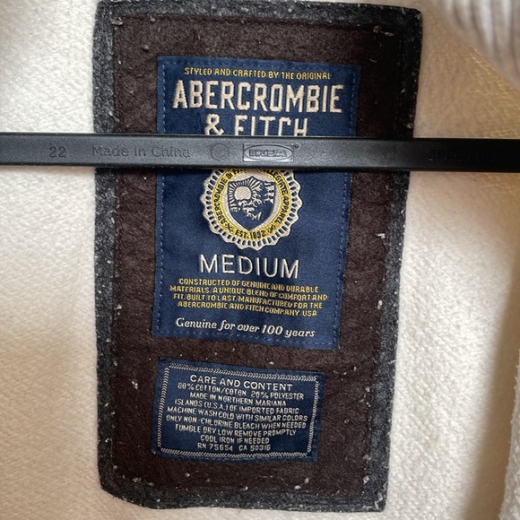 Abercrombie and fitch vintage sweater - Picture 9 of 12